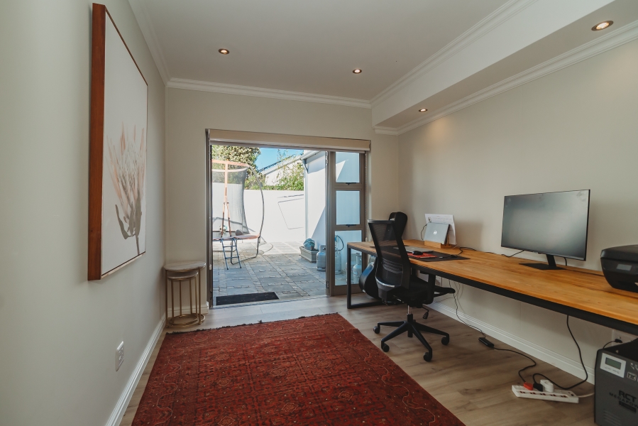 3 Bedroom Property for Sale in Mont Fleur Mountain Estate Western Cape